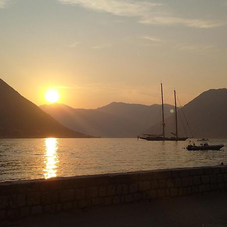 Appartamento Regina Di Dobrota Cattaro Esterno foto