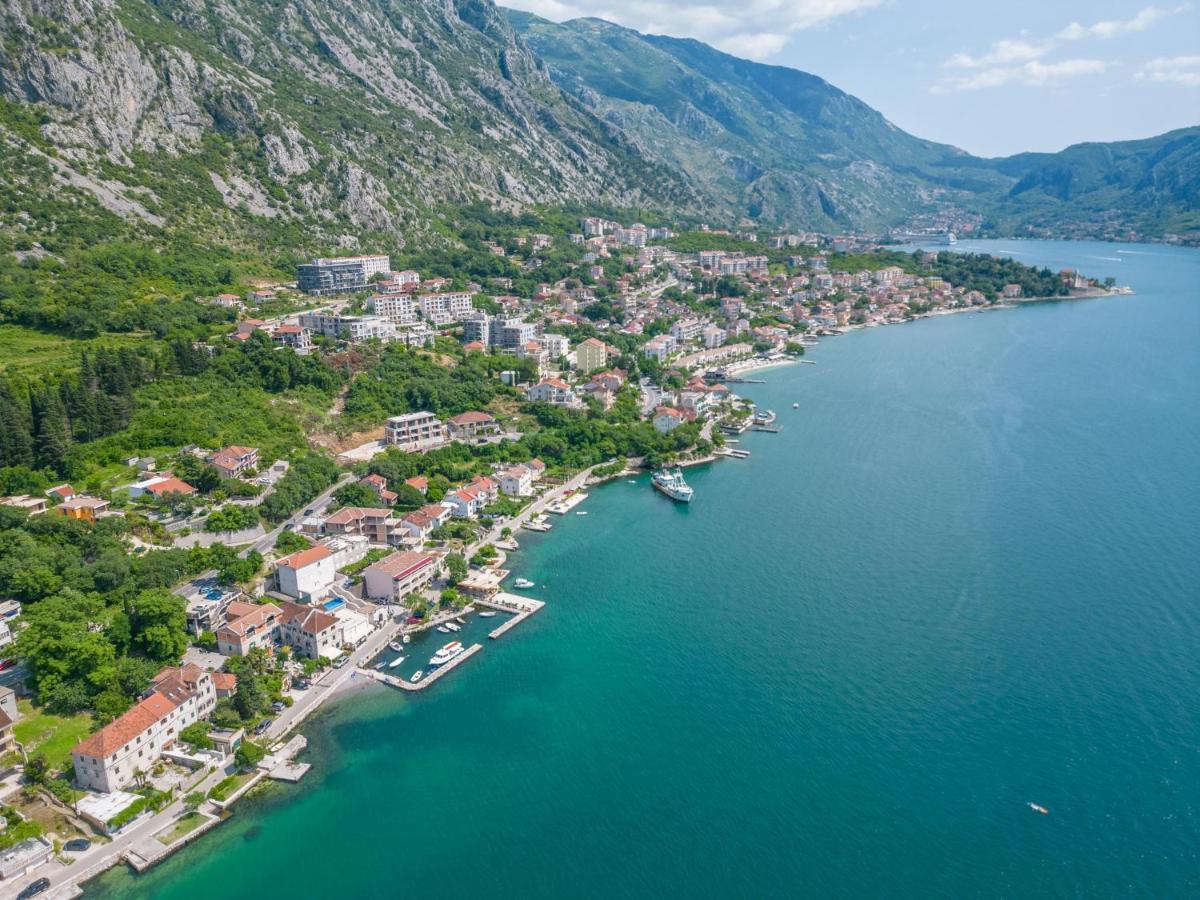 Appartamento Regina Di Dobrota Cattaro Esterno foto