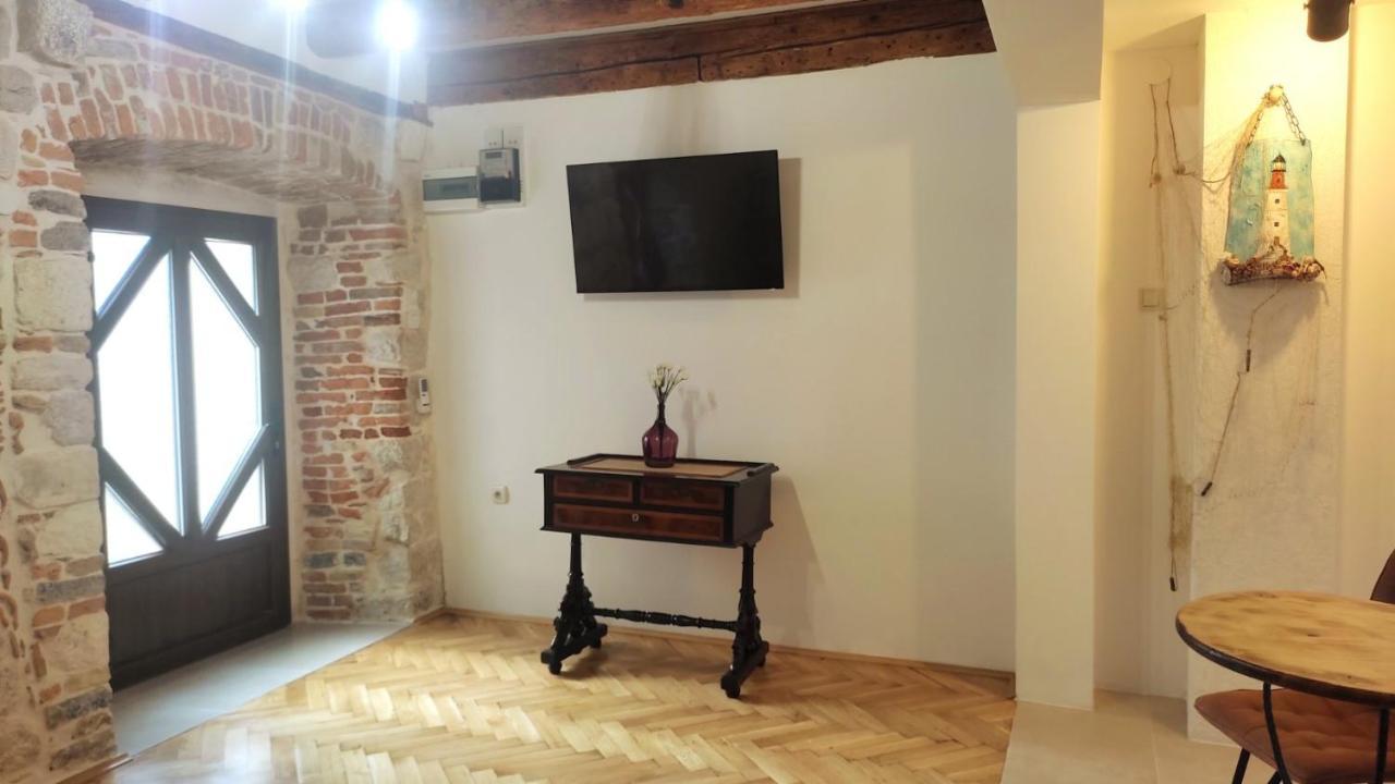 Appartamento Regina Di Dobrota Cattaro Esterno foto