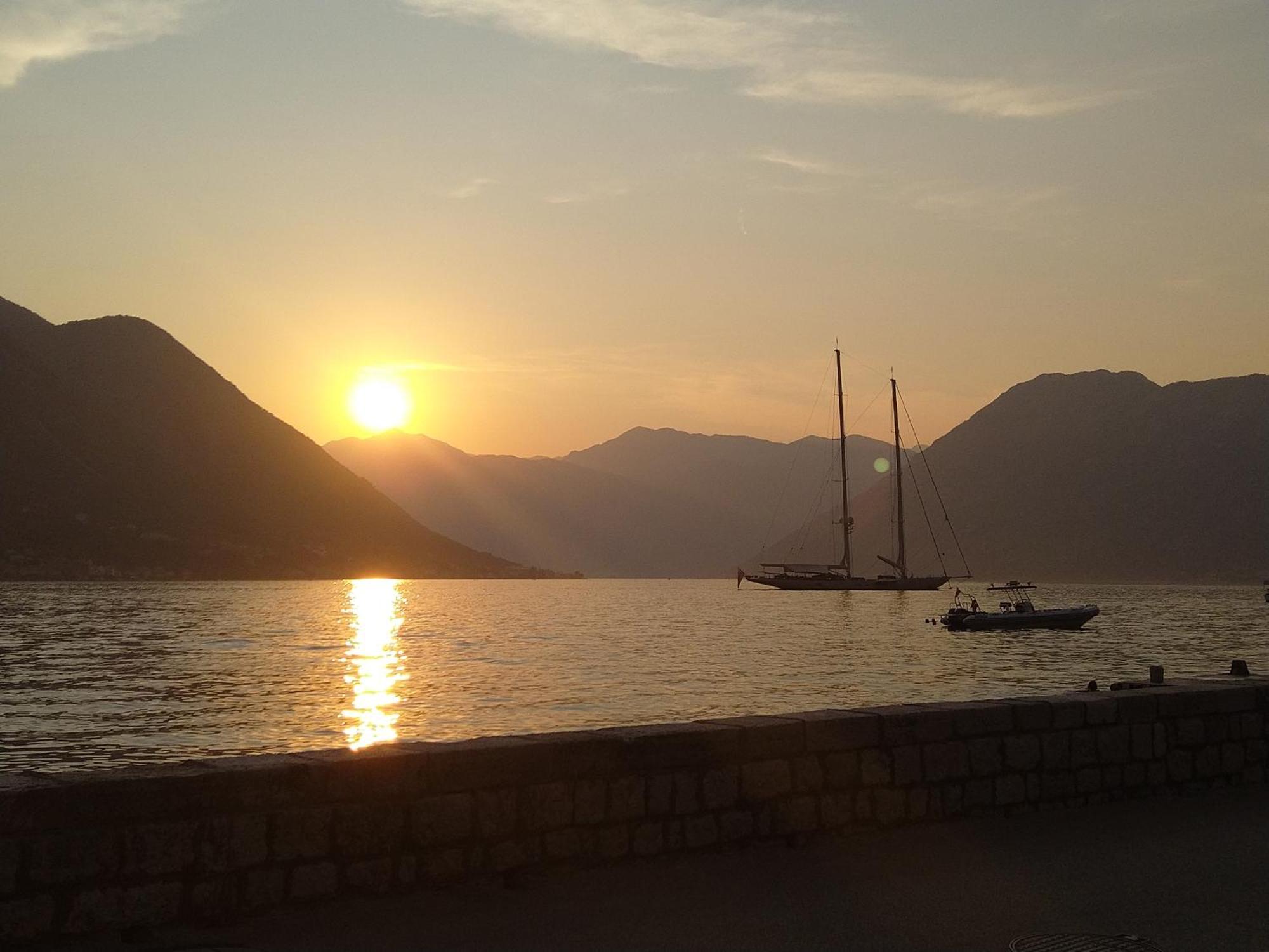 Appartamento Regina Di Dobrota Cattaro Esterno foto